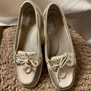 Sperry womans top-slider